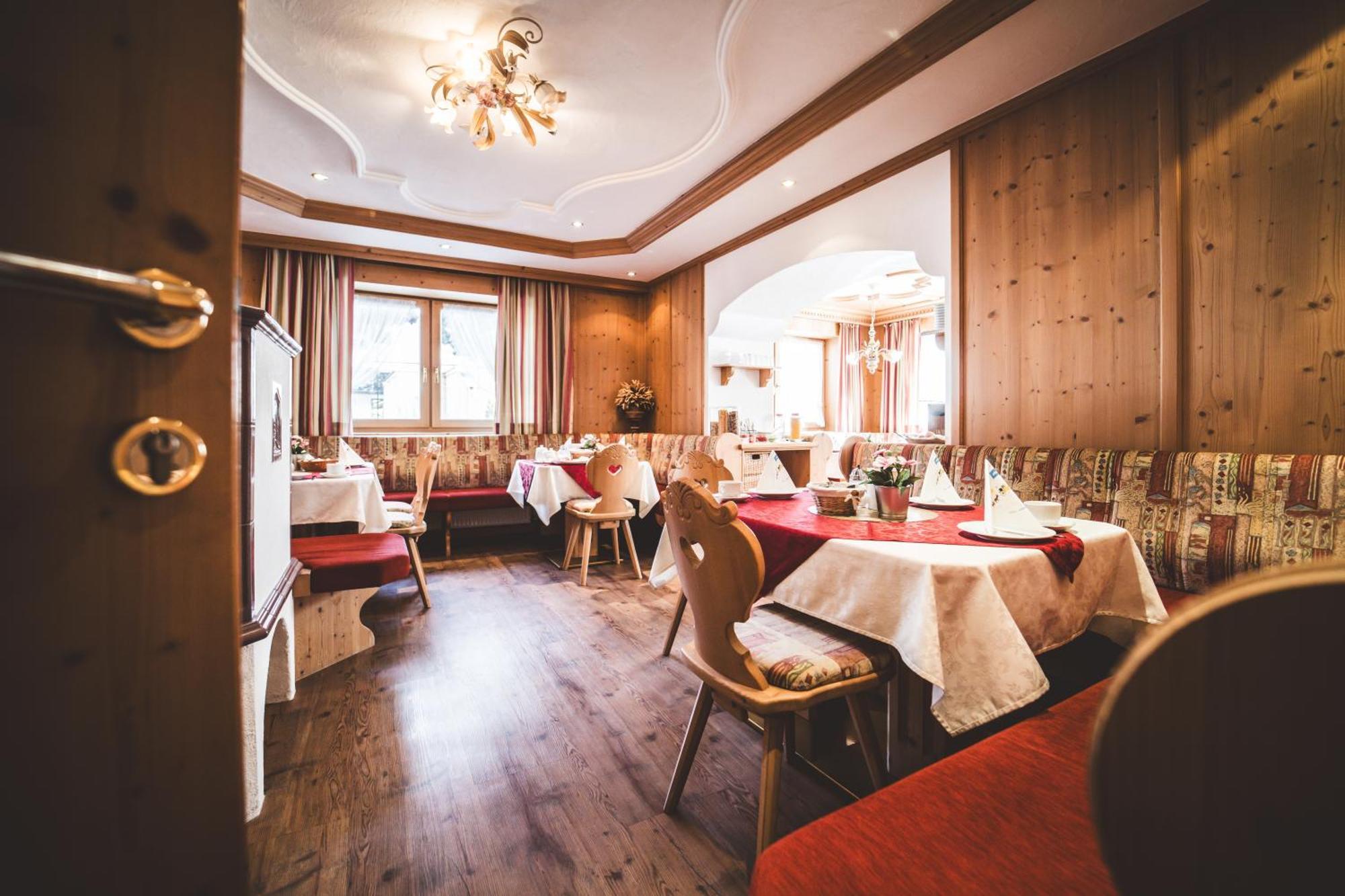 Pension Sonnenheim Schönberg im Stubaital Exterior foto