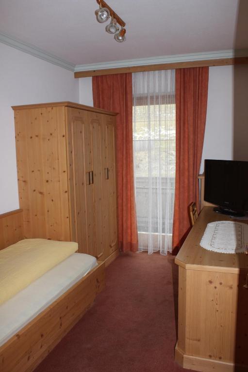 Pension Sonnenheim Schönberg im Stubaital Zimmer foto
